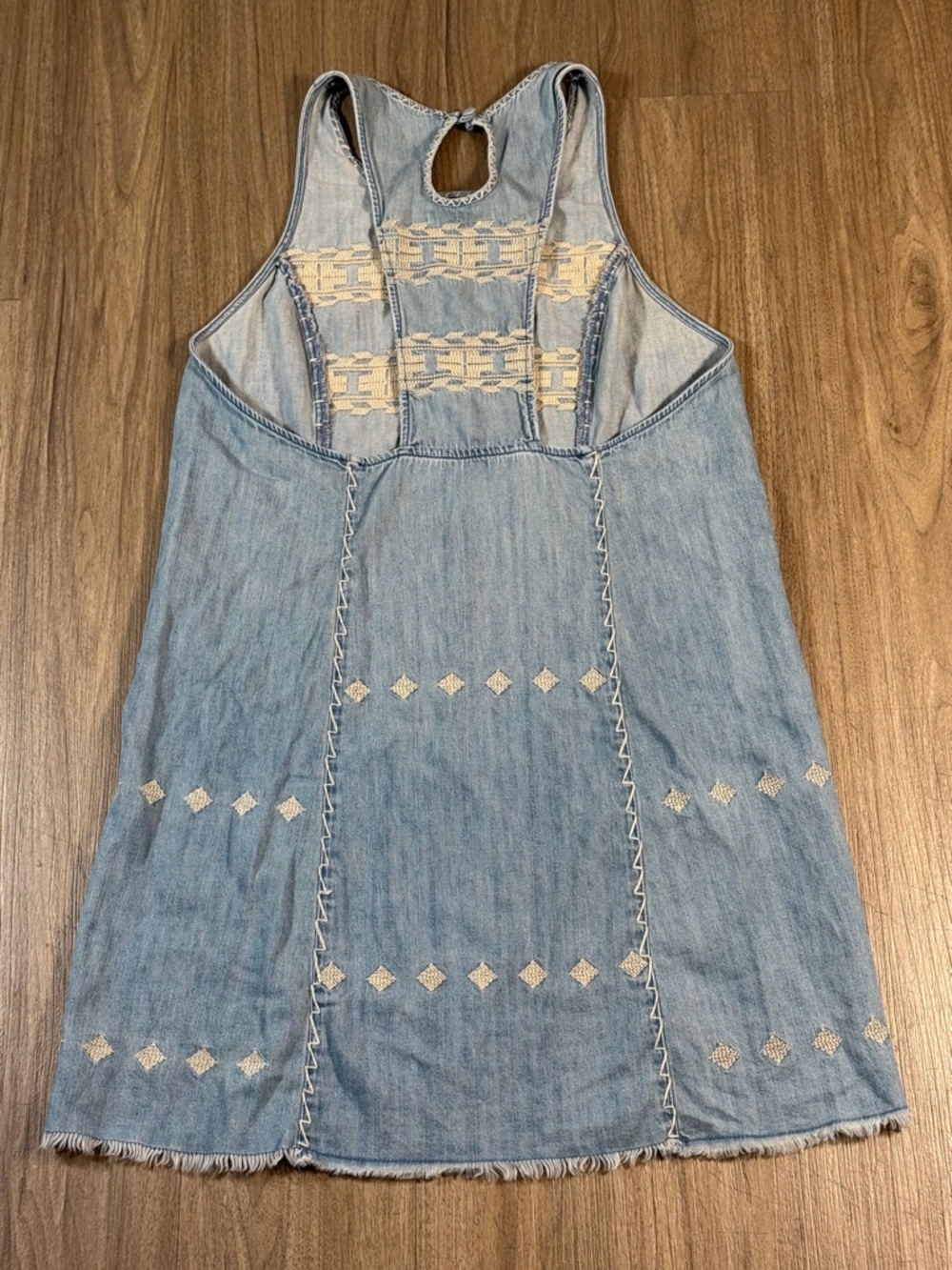 Free People Sleeveless Denim Embroidered Dress Light Blue, Size M 100% Cotton - Picture 2 of 5